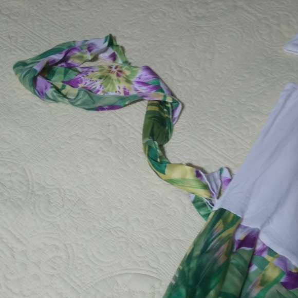 Vintage Off The Shoulder Dress - Picture 2 of 5